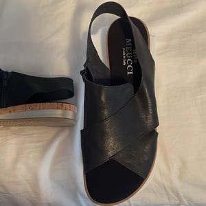 Sesto Meucci Leather Sandals